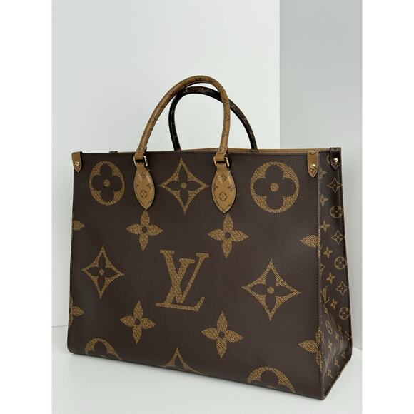 Louis Vuitton Monogram Giant Onthego GM Tote Bag Brown with Gold Hardware B-3 - Picture 1 of 16